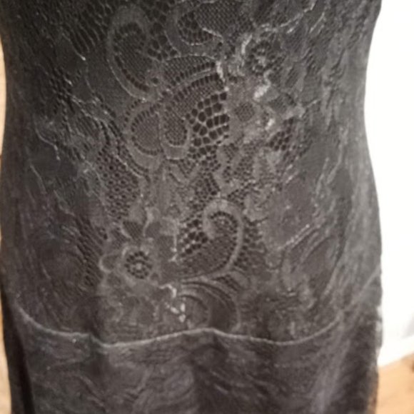 Black Lace Formal Dress - Picture 5 of 6